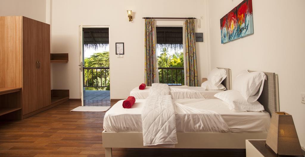 Amra Palace Gan  Εξωτερικό φωτογραφία