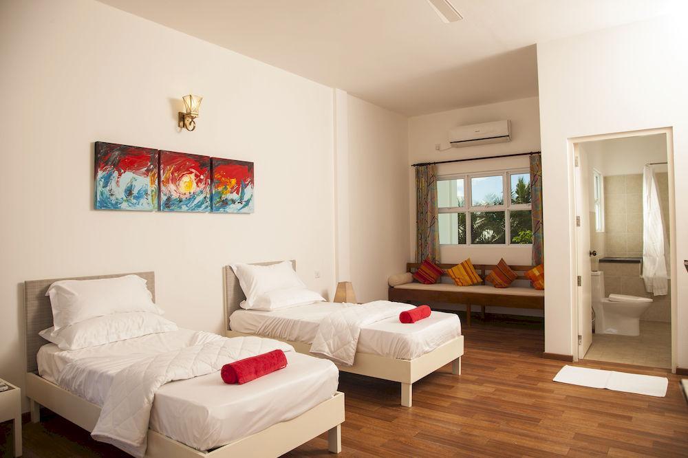 Amra Palace Gan  Εξωτερικό φωτογραφία